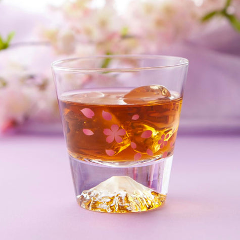 Color-Changing Mt Fuji Whiskey Glass | Omotenashi Square